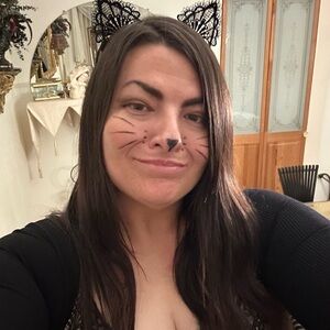 Meet your Posher, Gina